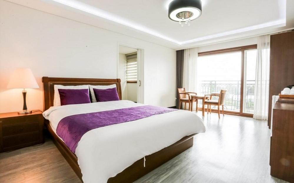 The Seri Resort Σεογκουίπο Εξωτερικό φωτογραφία