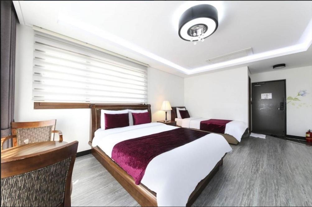 The Seri Resort Σεογκουίπο Εξωτερικό φωτογραφία