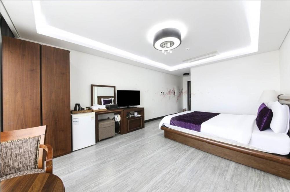 The Seri Resort Σεογκουίπο Εξωτερικό φωτογραφία